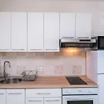 米里亚娜别墅公寓 特罗吉尔