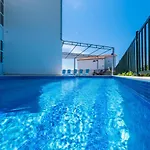 米里亚娜别墅公寓 公寓 特罗吉尔