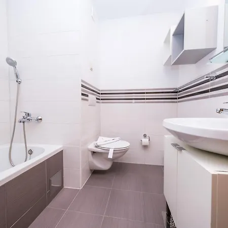 Mirjana * Трогир