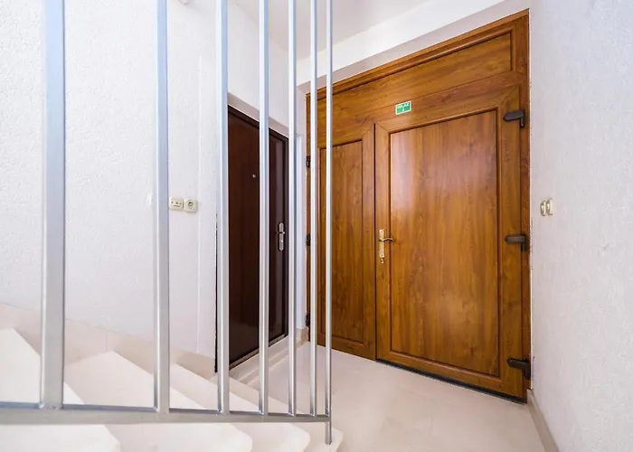 Mirjana Apartamento *