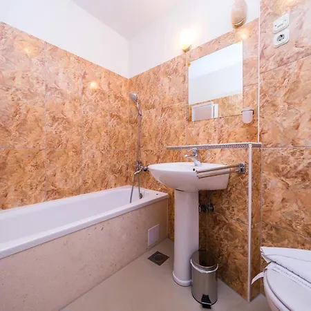 Mirjana * 트로기르