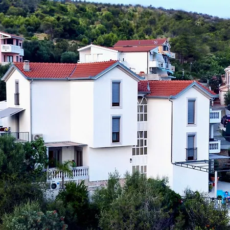 Mirjana 트로기르